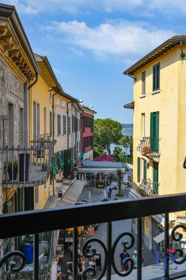 Desenzanoloft Official Partner Marriott Homes & Villas - Queen Of Sirmione Castle View Экстерьер фото